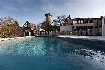 L'Hostellerie De La Pomarede Et Le Presbytere
