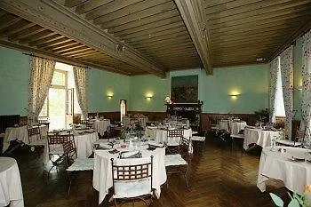 L'Hostellerie De La Pomarede Et Le Presbytere