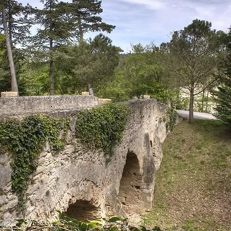 L'Hostellerie De La Pomarede Et Le Presbytere La Pomarède